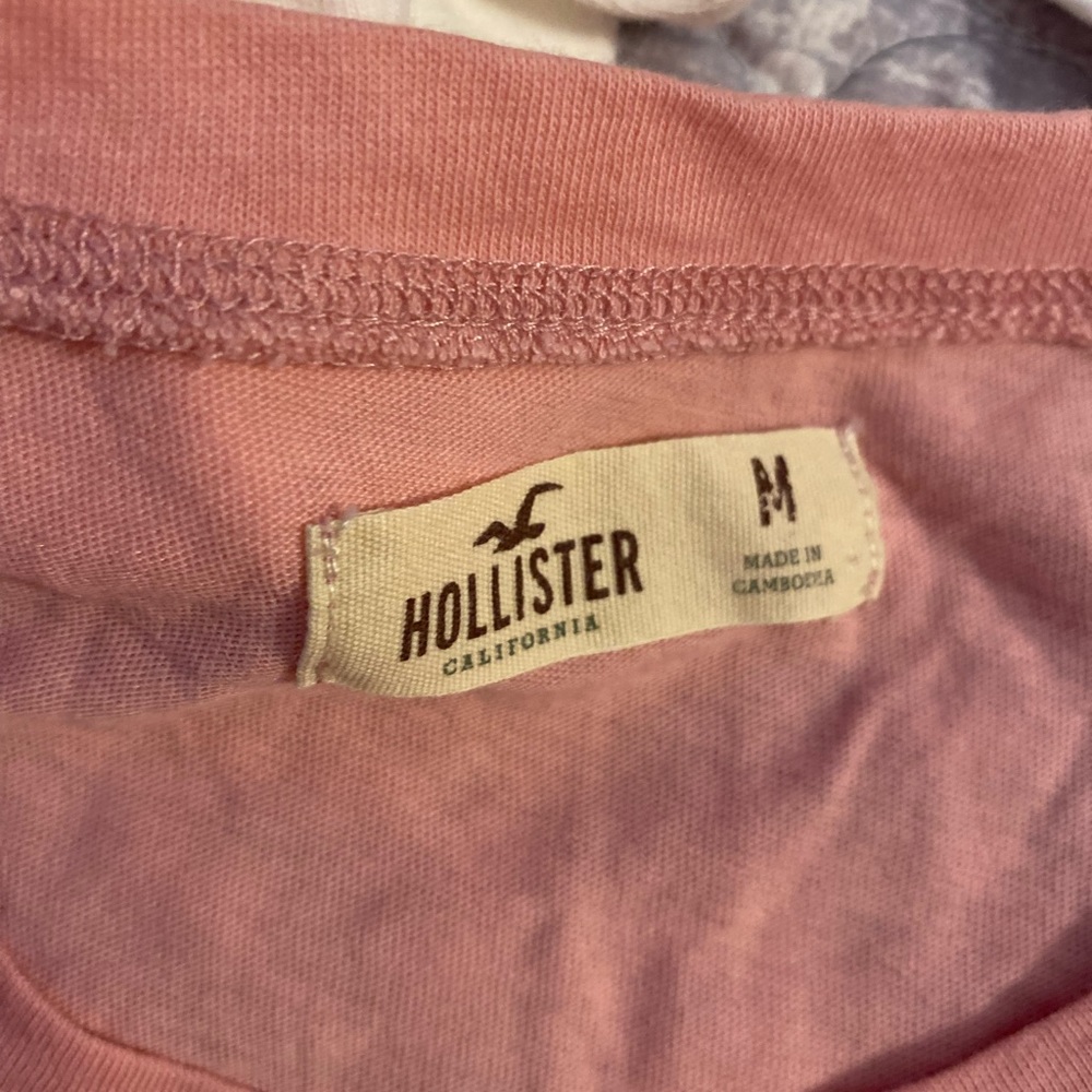 Hollister top new - Picture 2 of 3